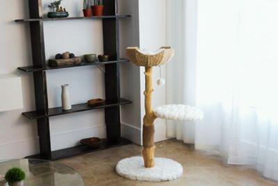 Mau wooden cat tower