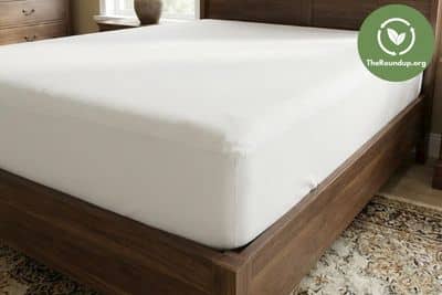 Testing the Quince organic waterproof mattress protector